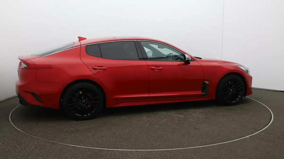 2019-kia-stinger-20-t-gdi-gt-line-s-244bhp-big-46