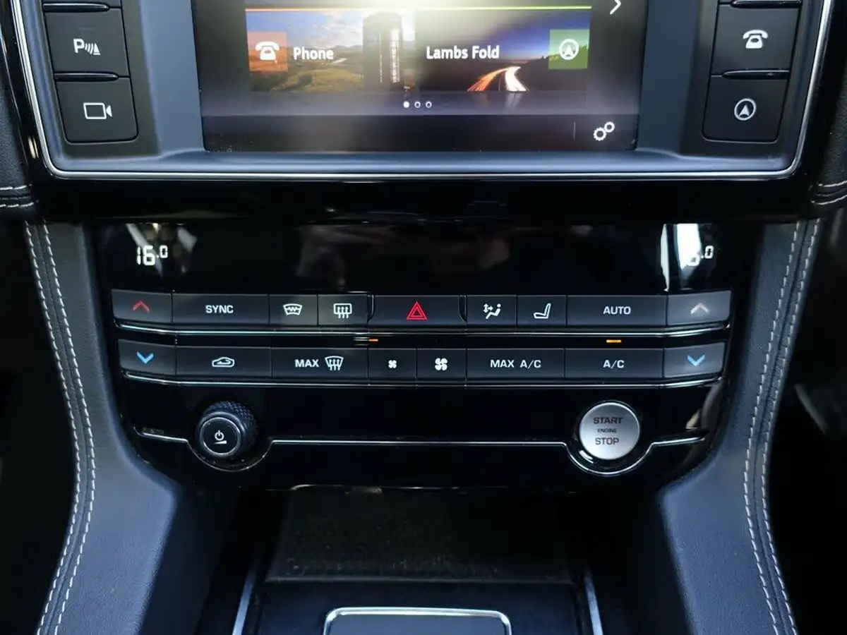 2019-jaguar-f-pace-30td-s-v6-awd-ss-big-20