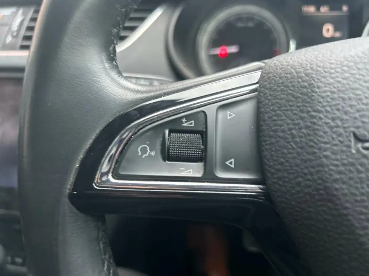 2018-skoda-octavia-20tdi-se-l-estate-dsg-big-26