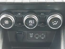 2021-renault-clio-10-tce-iconic-edition-small-17