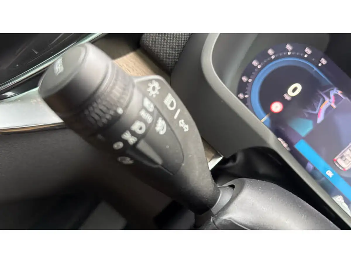 2024-volvo-xc90-20-b5-plus-big-23