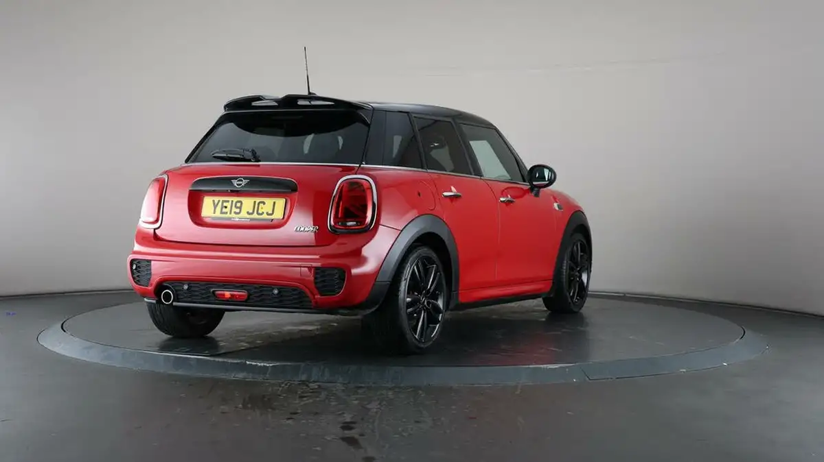 2019-mini-cooper-15-cooper-sport-hatchback-5d-auto-big-61