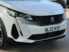 2022-peugeot-3008-suv-15-bluehdi-gt-small-11