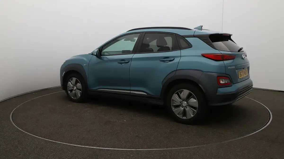 2020-hyundai-kona-e-premium-204ps-big-28