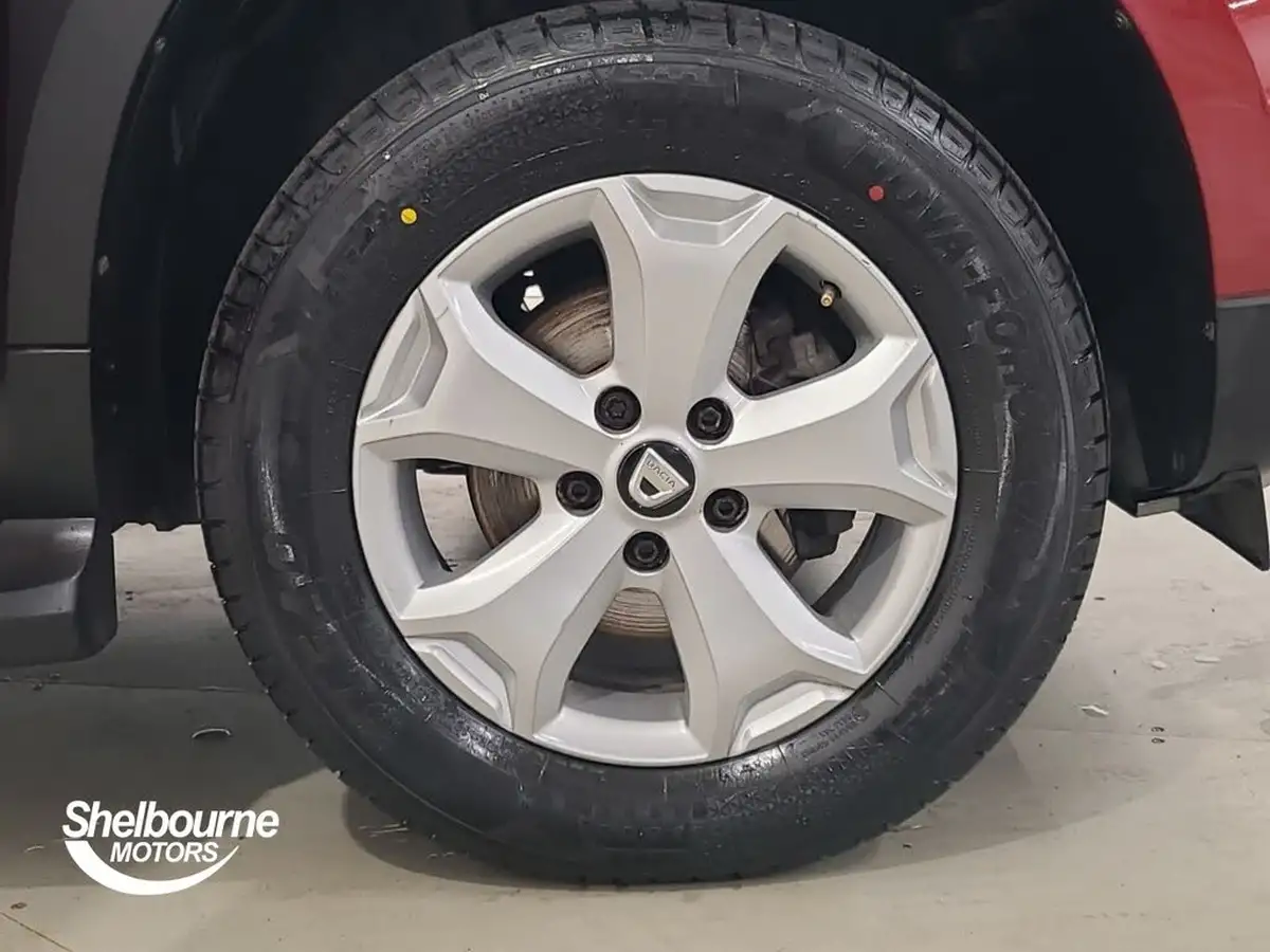 2021-dacia-duster-10-tce-comfort-100bhp-bi-fuel-station-wagon-5d-big-6