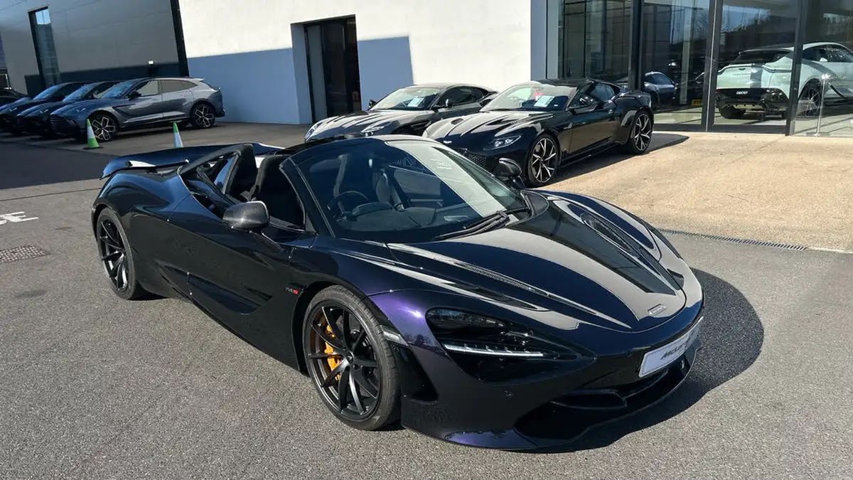 2022-mclaren-720s-40-coupe-big-10