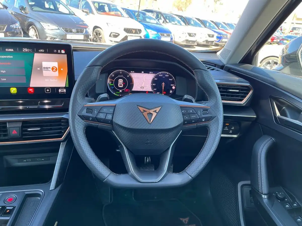 2024-cupra-formentor-14-e-hybrid-v1-big-15