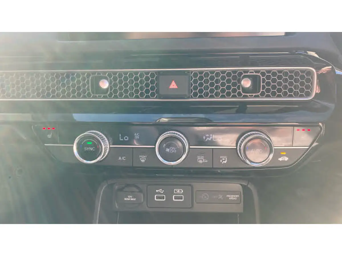 2024-honda-civic-20-i-mmd-elegance-big-26