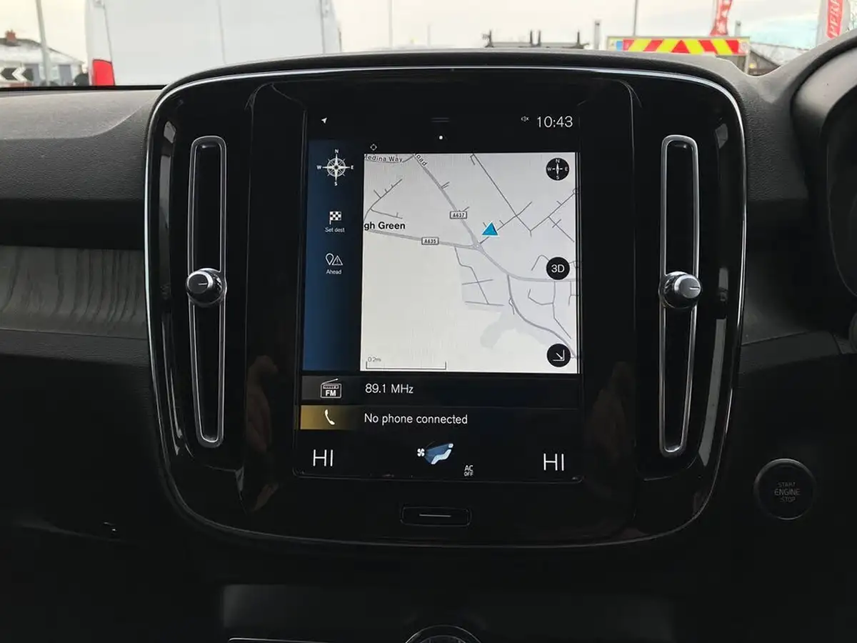 2020-volvo-xc40-20-b4-inscription-awd-big-35