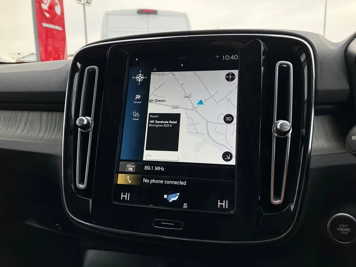 2020-volvo-xc40-20-b4-inscription-awd-big-10
