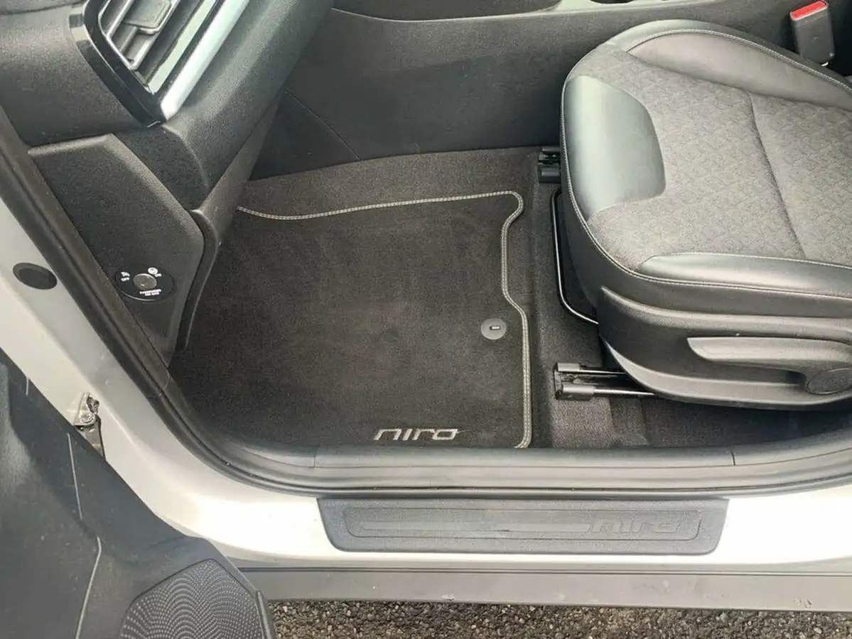 2021-kia-niro-16-gdi-2-big-14