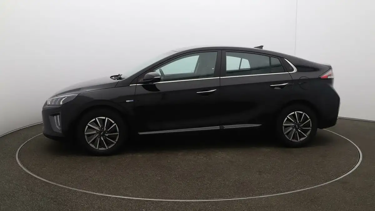 2022-hyundai-ioniq-e-premium-electric-big-60