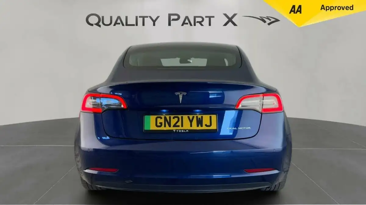 2021-tesla-model-3-e-long-range-4x4-big-3
