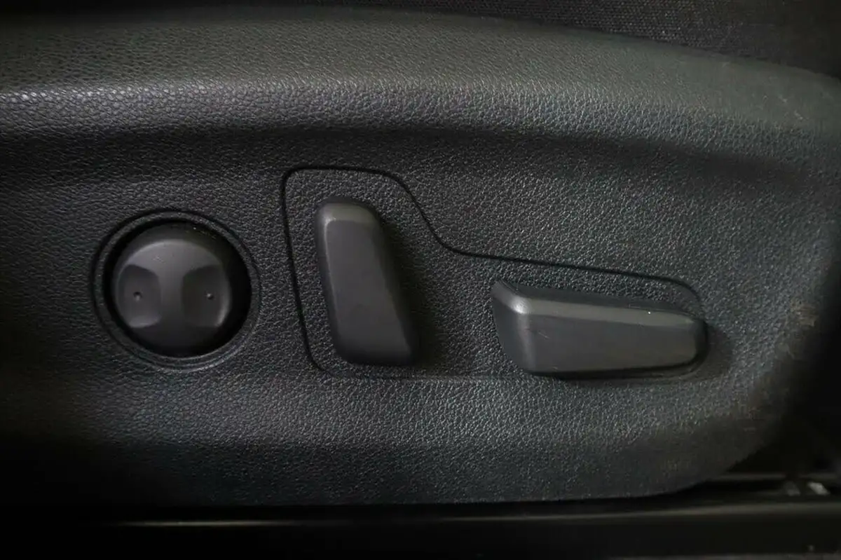 2021-kia-e-niro-ev-4-big-30
