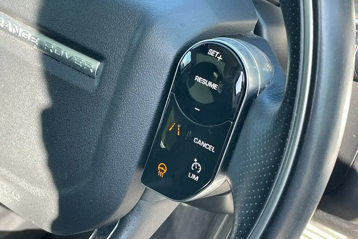 2020-land-rover-range-rover-sport-20-p400e-hse-dynamic-big-40