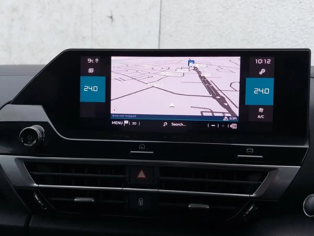 2022-citroen-c4-12-puretech-shine-130ps-big-10
