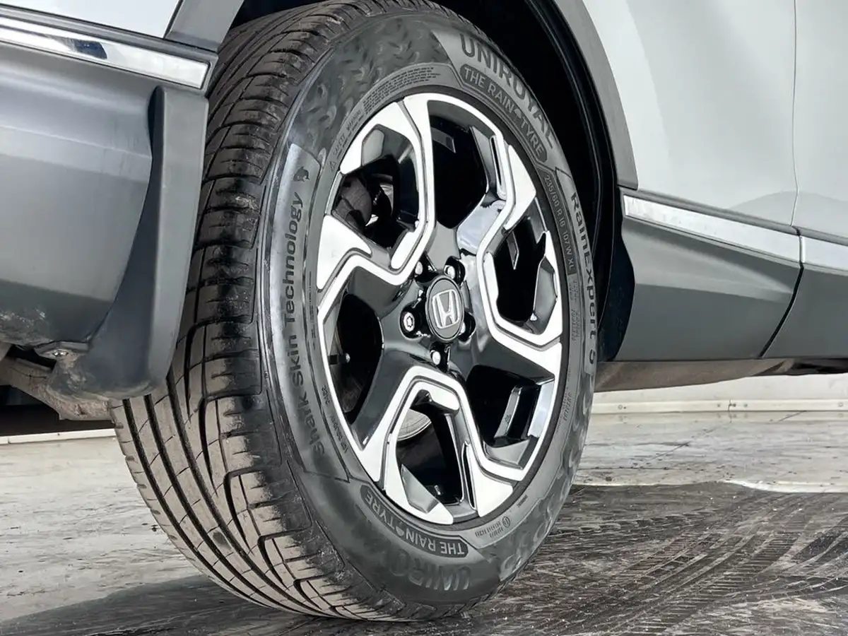 2018-honda-cr-v-15-vtec-turbo-sr-193ps-cvt-big-8