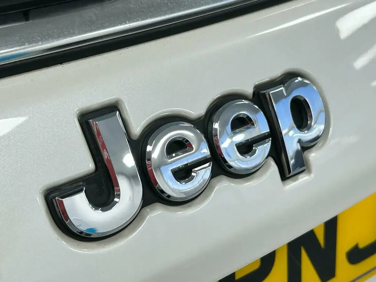 2019-jeep-compass-14-multiair-ii-limited-138bhp-big-17