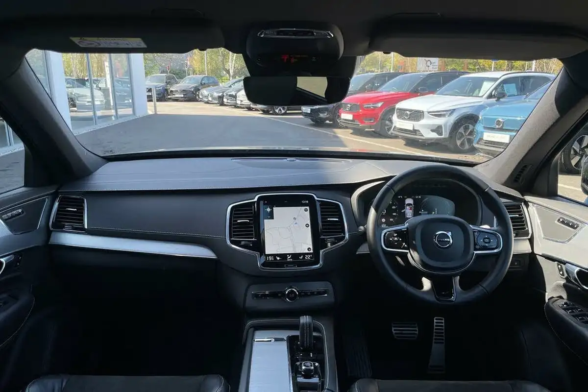 2022-volvo-xc90-20-t8-r-design-455bhp-big-2