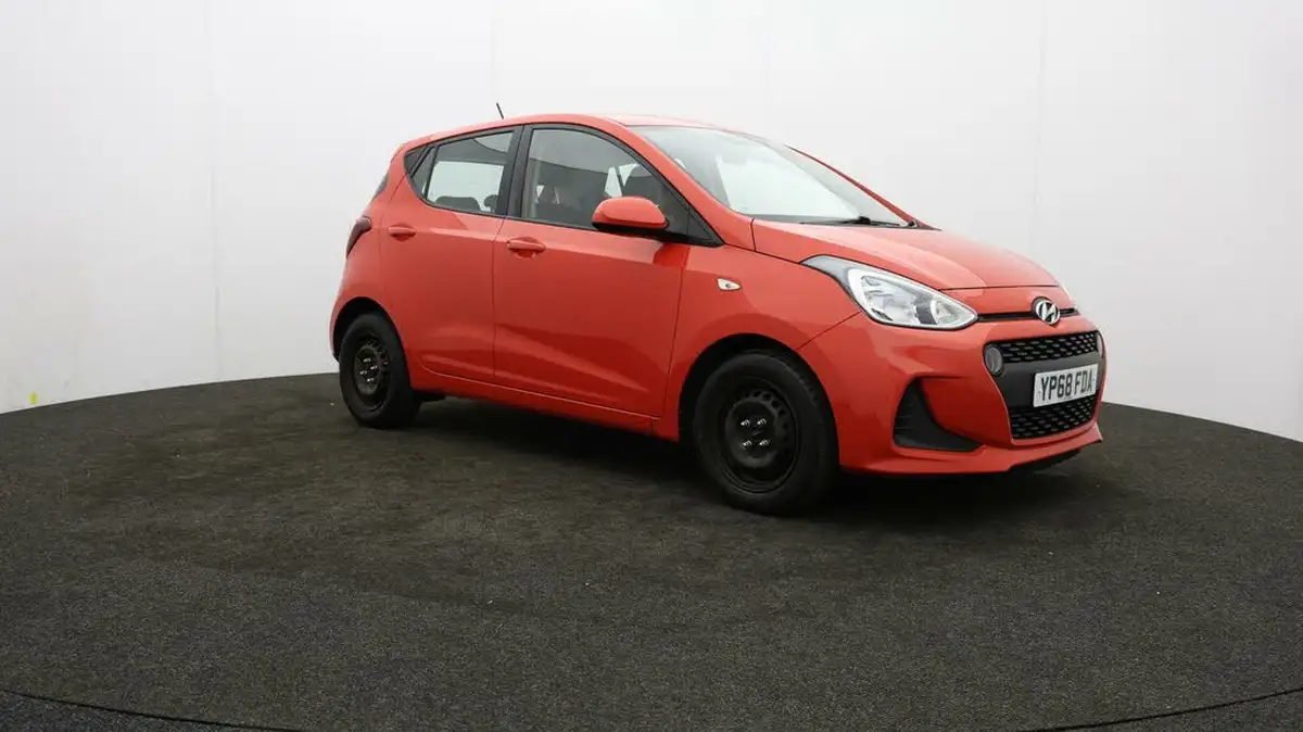 2018-hyundai-i10-10-se-67ps-big-39