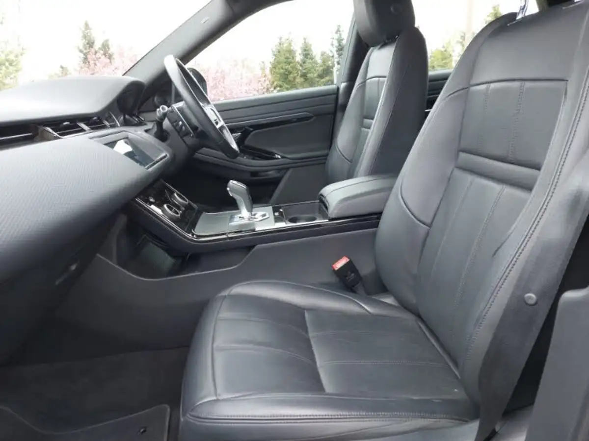 2022-land-rover-range-rover-evoque-15-p300e-r-dynamic-s-big-4