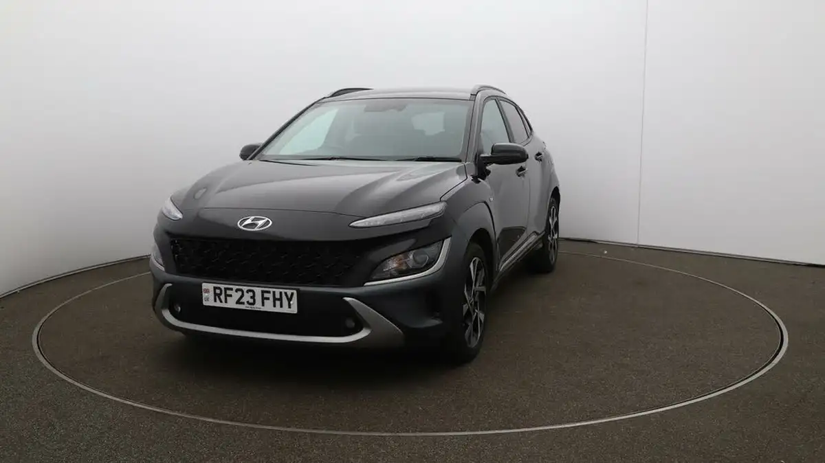 2023-hyundai-kona-10-t-gdi-premium-big-29
