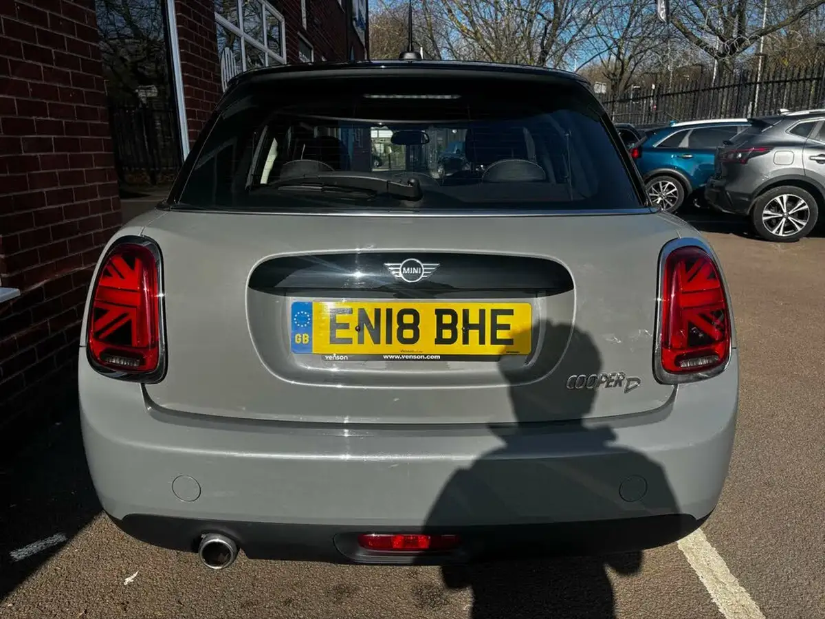 2018-mini-cooper-15td-cooper-d-series-ii-ss-hatchback-5d-big-7