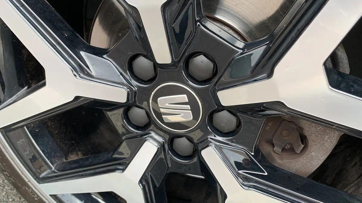 2020-seat-arona-15-tsi-evo-fr-sport-big-49