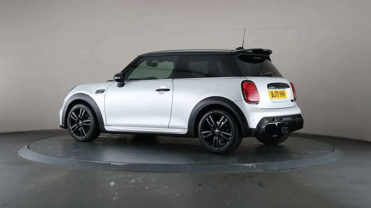 2021-mini-cooper-20-cooper-s-sport-hatchback-3d-big-66