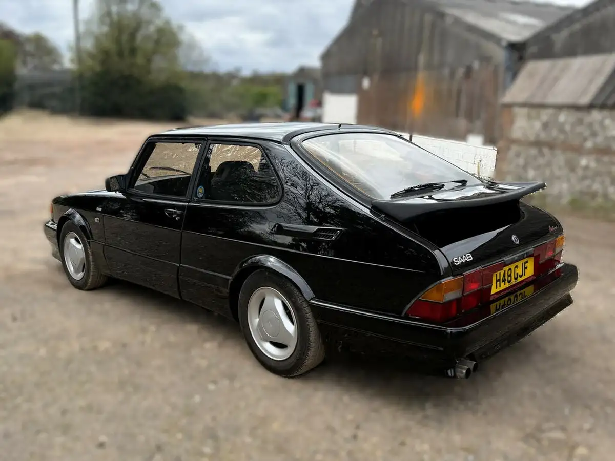 1991-saab-900-big-7