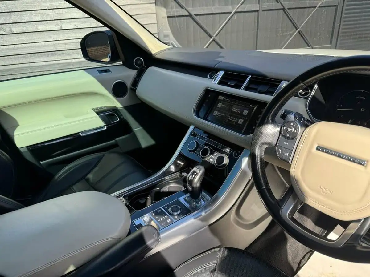 2015-land-rover-range-rover-sport-30-sd-v6-autobiography-dynamic-306bhp-4wd-big-11