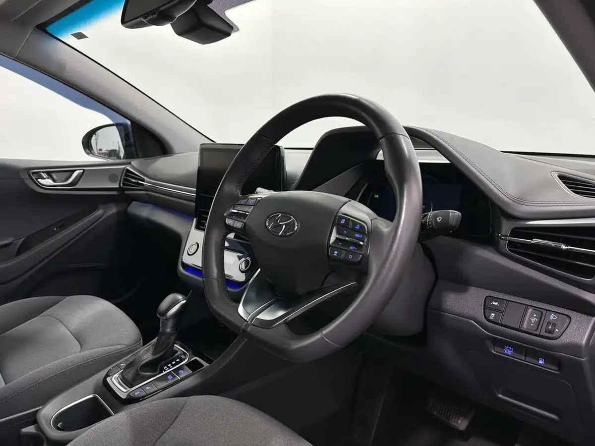 2022-hyundai-ioniq-16-gdi-premium-hybrid-big-8