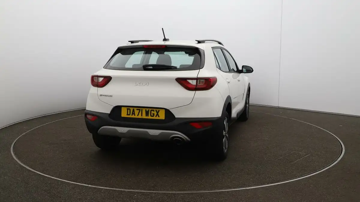 2022-kia-stonic-10-t-gdi-2-big-47