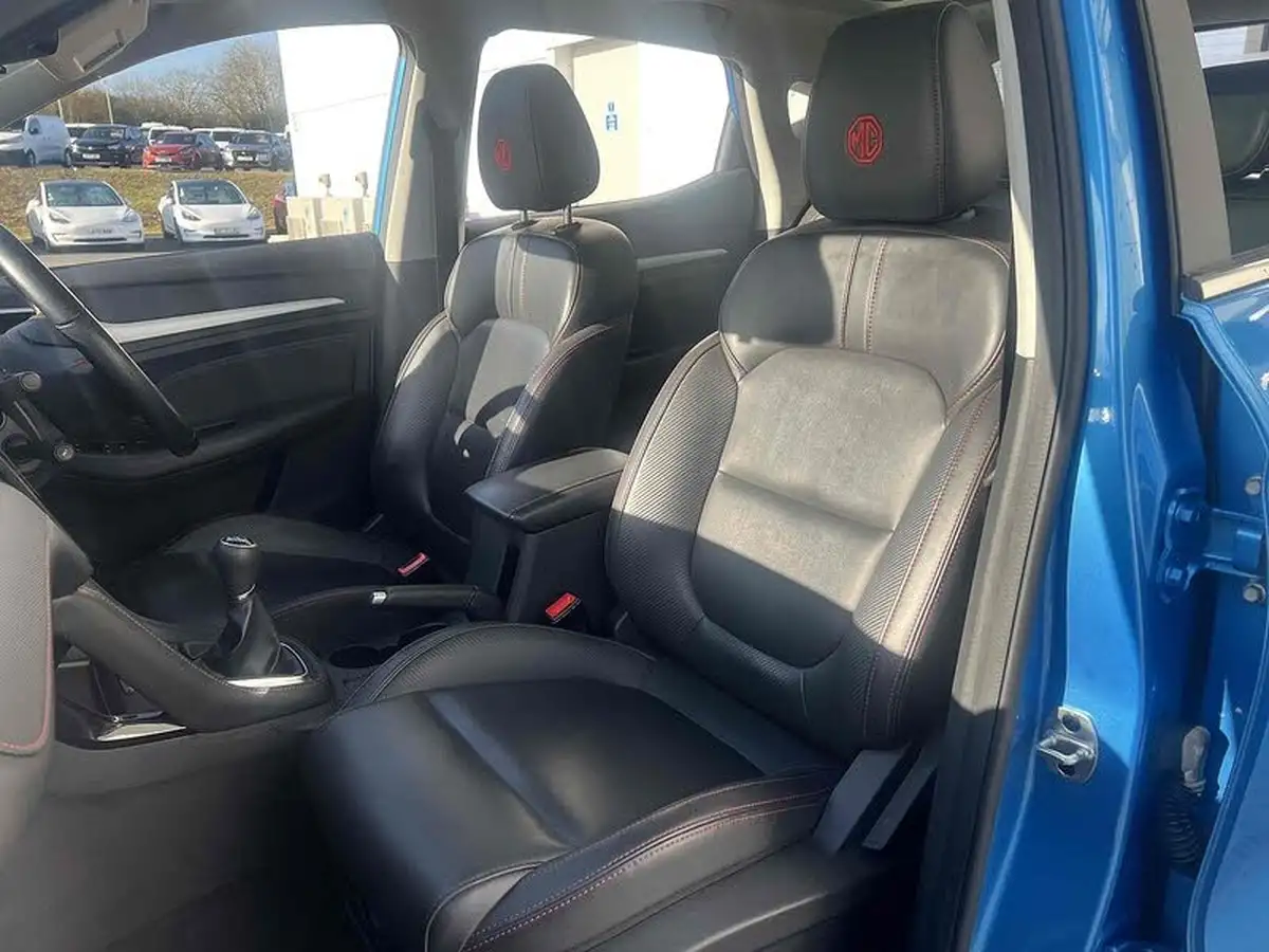 2021-mg-zs-suv-10t-gdi-exclusive-big-25