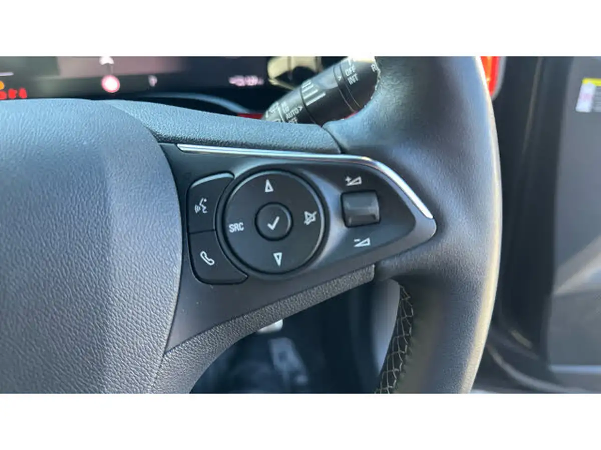 2023-vauxhall-mokka-e-gs-big-21