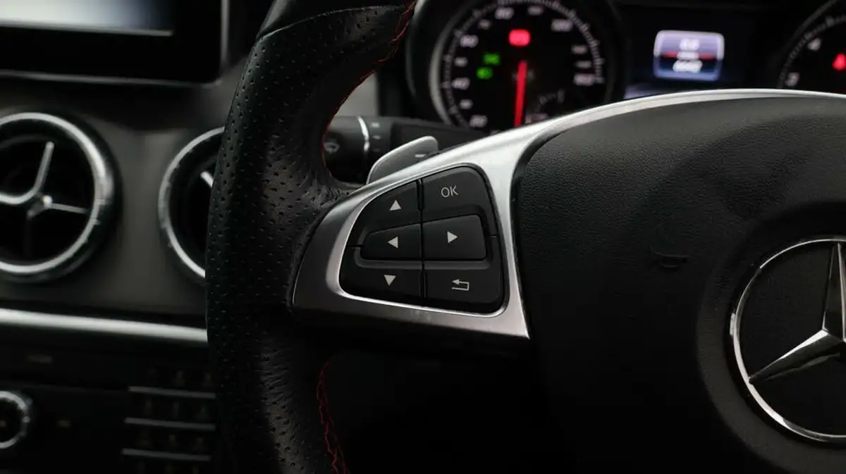 2019-mercedes-benz-cla-16-cla-200-amg-line-edition-coupe-4d-7g-dct-big-22