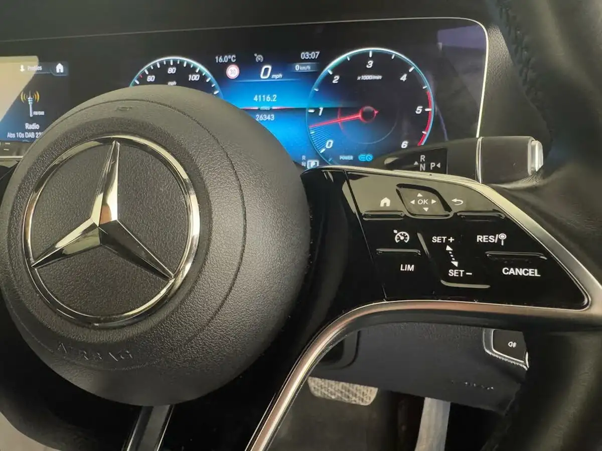 2022-mercedes-benz-e-class-20d-e220d-amg-line-220ps-saloon-4d-1993cc-plus-big-29