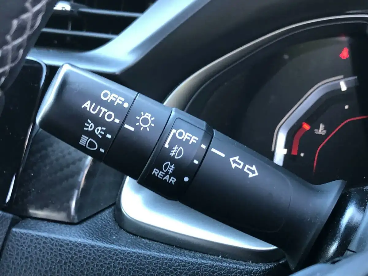 2019-honda-civic-15-vtec-turbo-sport-ss-big-54