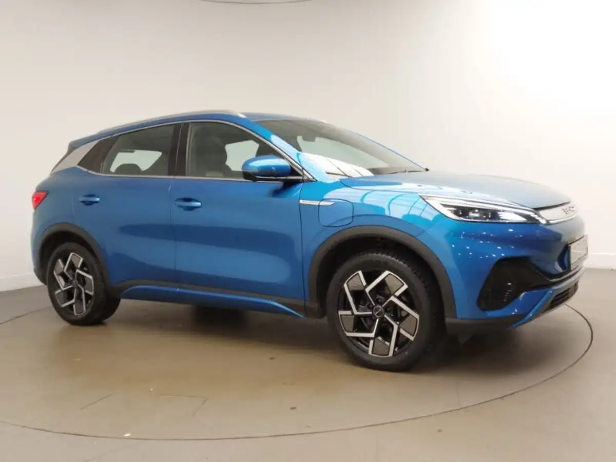 2023-byd-atto-3-e-active-big-12