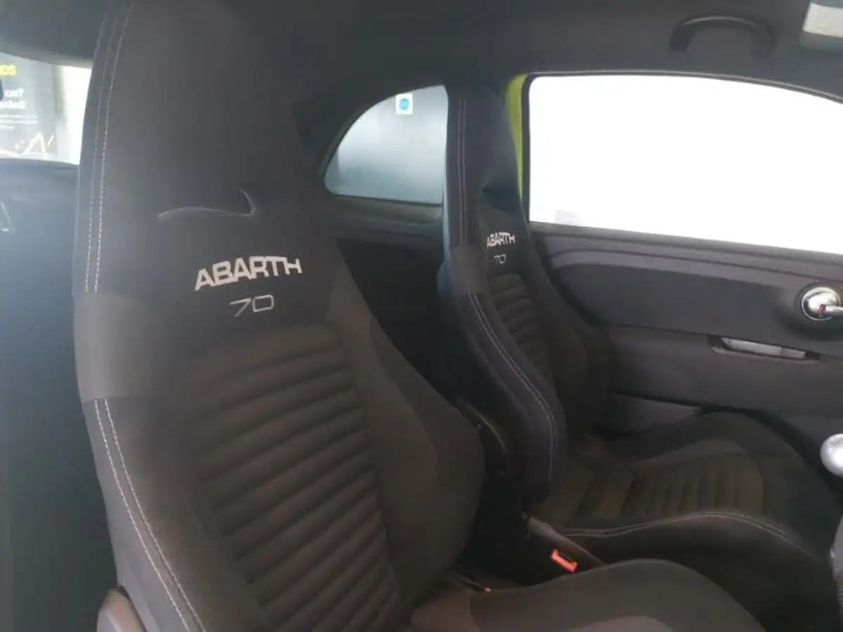 2019-abarth-595-14-tjet-competizione-big-10