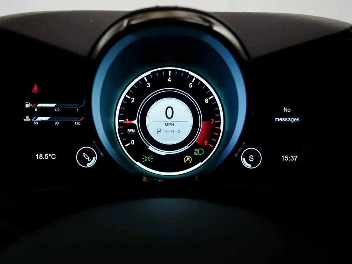 2024-aston-martin-vantage-40-v8-vantage-coupe-auto-big-20
