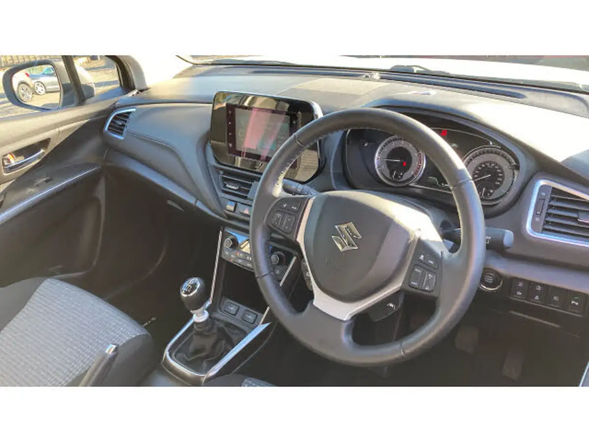 2023-suzuki-s-cross-14-boosterjet-motion-big-10