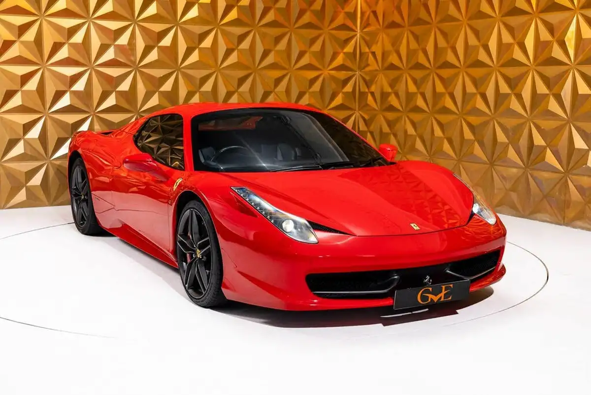 2012-ferrari-458-45-spider-big-33
