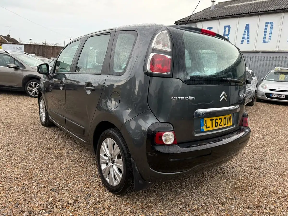 2012-citroen-c3-picasso-16-vtr-118bhp-auto-seq-big-8
