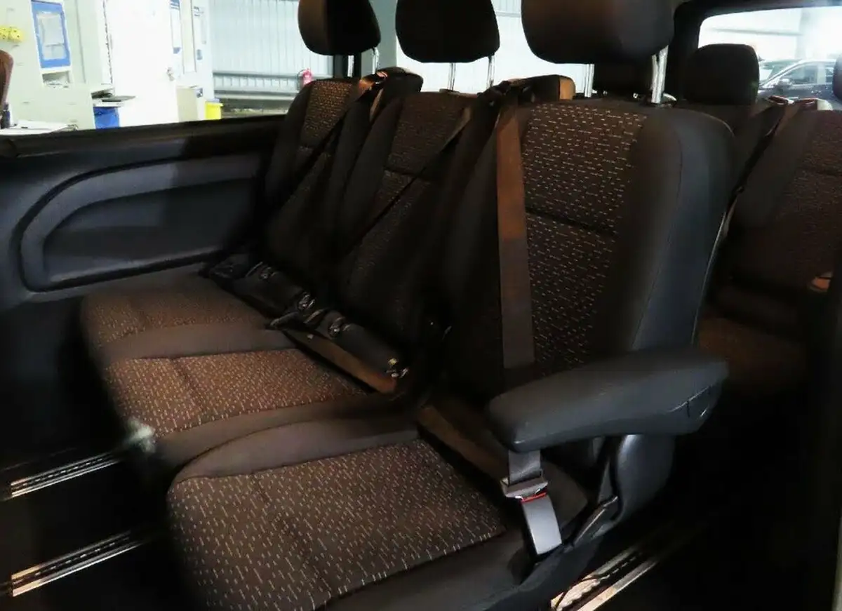 2023-mercedes-benz-vito-big-4