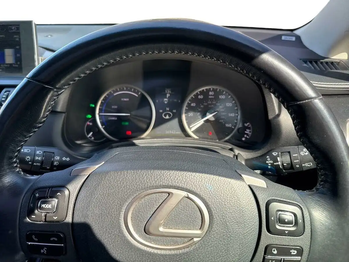 2016-lexus-nx-300h-25-premier-big-12