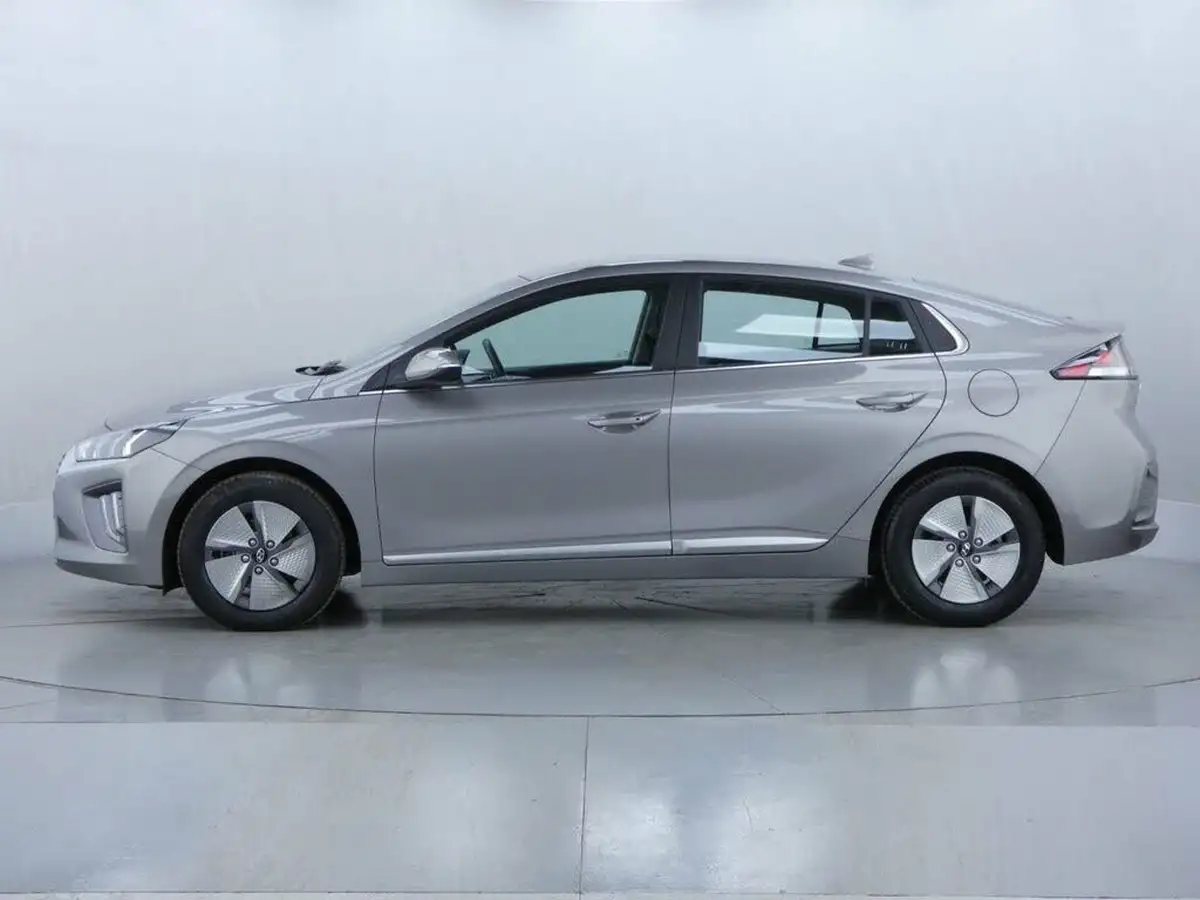 2021-hyundai-ioniq-16-gdi-premium-hybrid-big-4