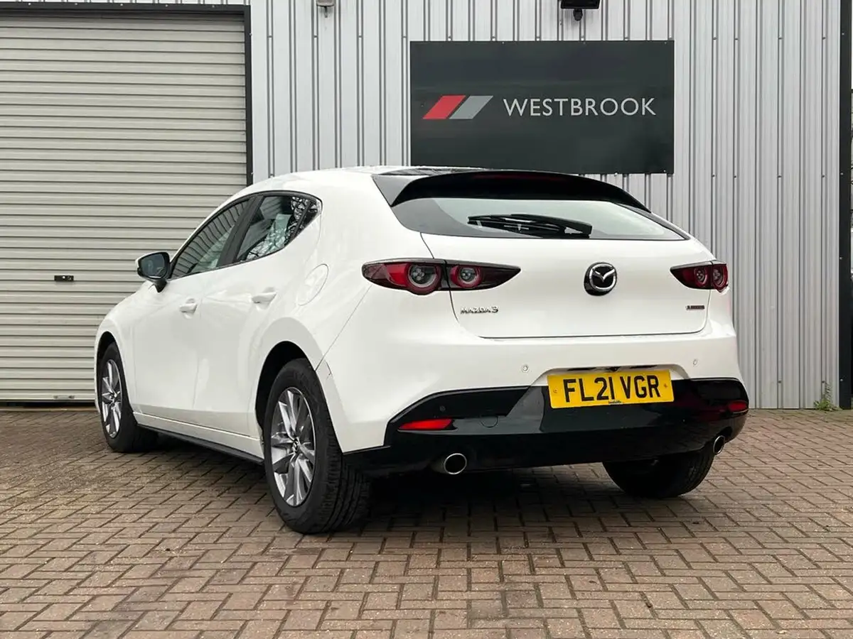 2021-mazda-mazda3-20-se-l-lux-122ps-hatchback-5d-big-9