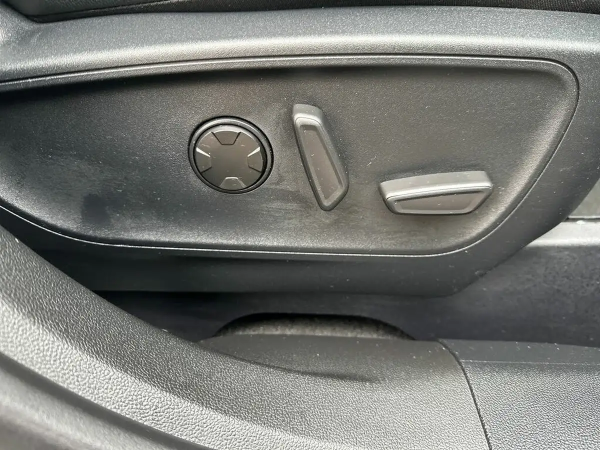 2023-ford-kuga-25t-black-package-edition-225ps-phev-big-29