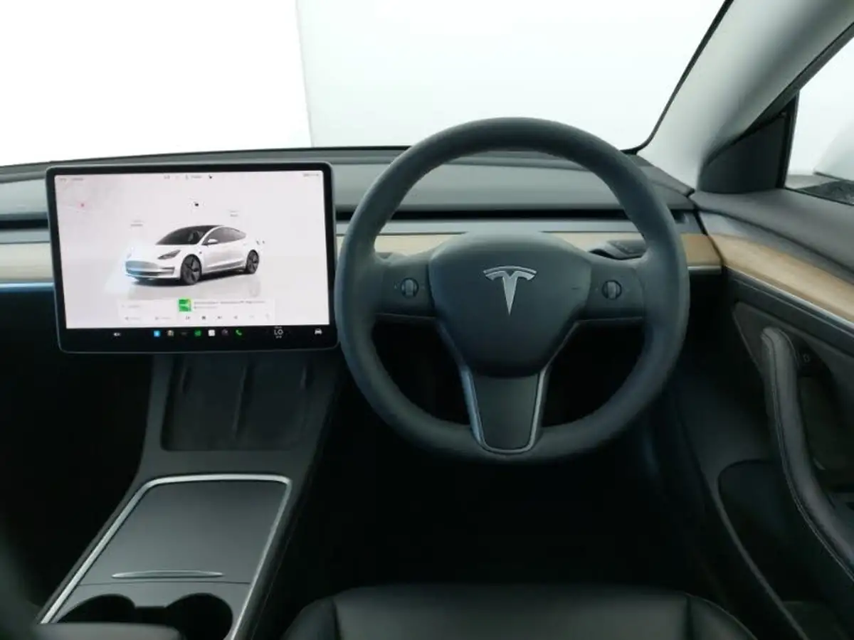 2022-tesla-model-3-e-long-range-big-6